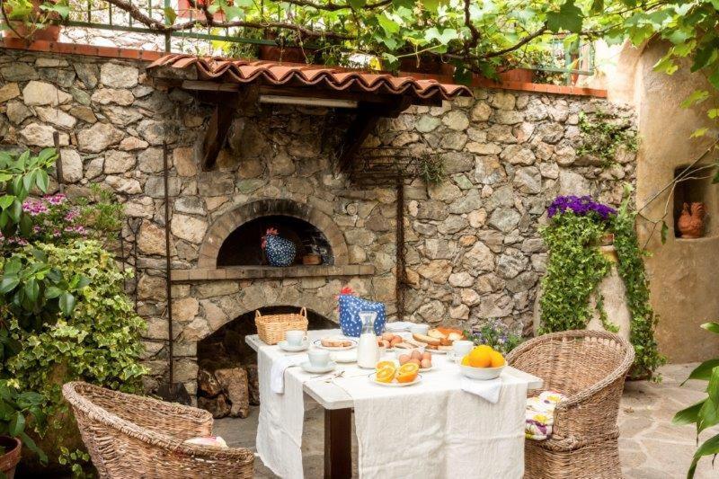 Agriturismo La Selva Hotel Finale Ligure Exterior foto